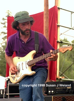 steve2a.jpg (59816 bytes)